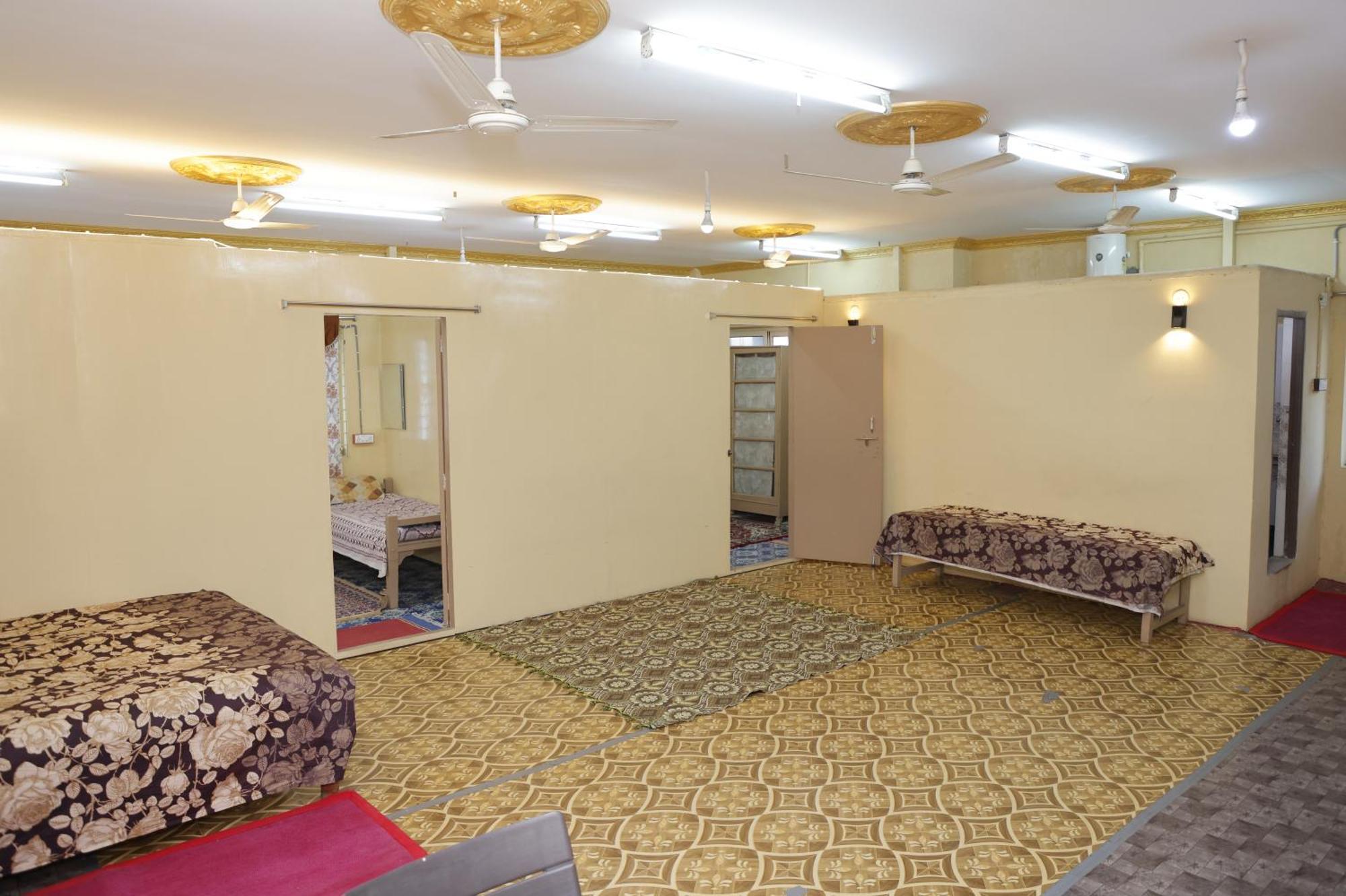 Appartement 3 Bhk Non-Ac For 4 To 10 Guests For Families à Haïdarabad Extérieur photo